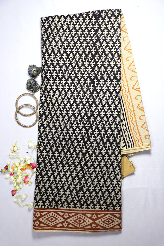 Eternal Noir Saree