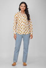 Load image into Gallery viewer, Mellow Yellow Snail Shirt
