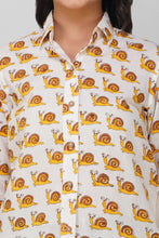 Load image into Gallery viewer, Mellow Yellow Snail Shirt
