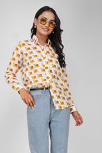 Load image into Gallery viewer, Mellow Yellow Snail Shirt
