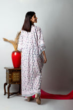 Load image into Gallery viewer, Lavender Lilacs Kaftan
